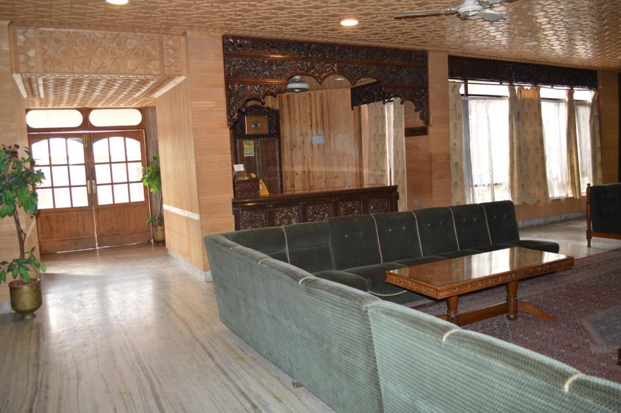 Hotel Duke Srinagar  Exterior photo