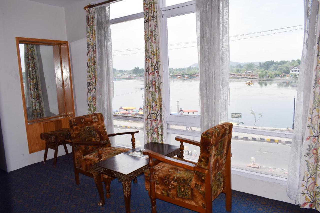 Hotel Duke Srinagar  Exterior photo