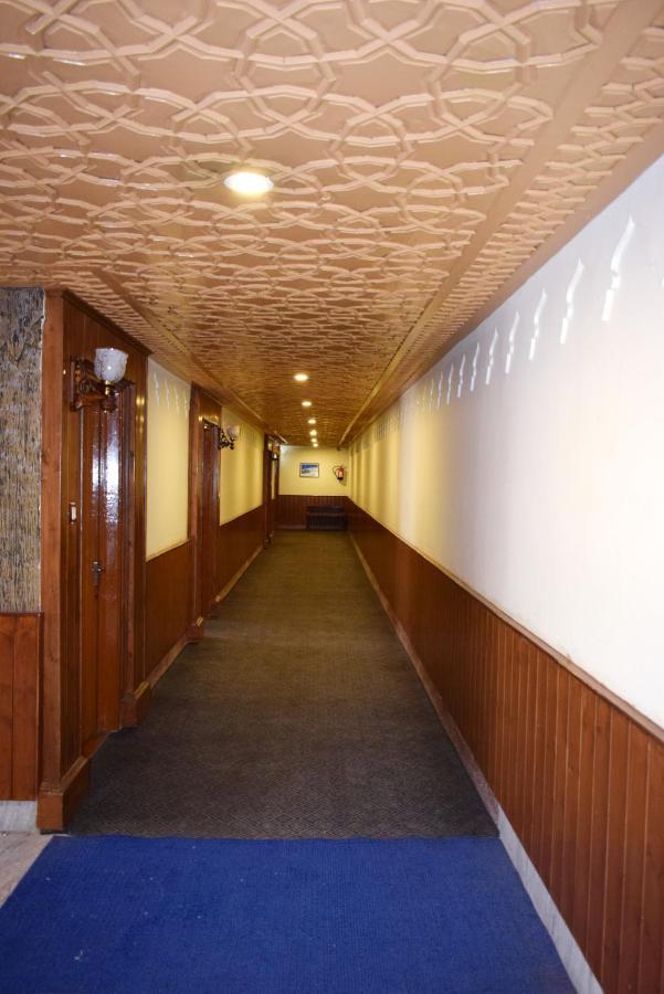 Hotel Duke Srinagar  Exterior photo