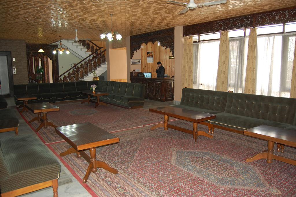 Hotel Duke Srinagar  Exterior photo